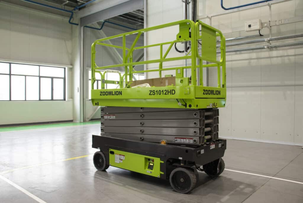 Ножничный подъемник Zoomlion ZS1012HD