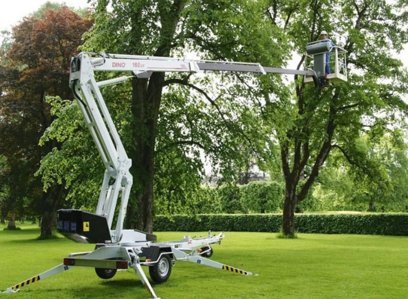 Коленчатый прицепной подъемник Dinolift Dino 160XT