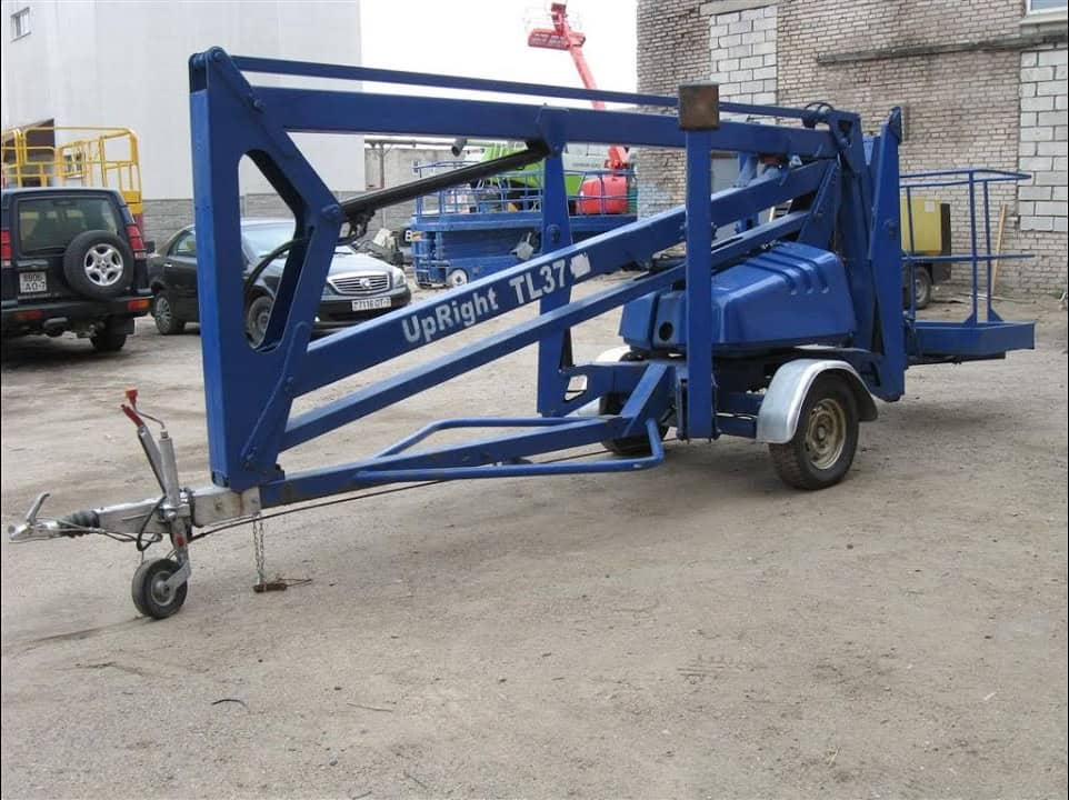 Прицепной подъемник UpRight TL 37