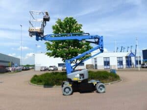 Коленчатый подъемник Genie Z-33/18